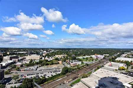 175 Huguenot St #1907 New Rochelle, NY 10801