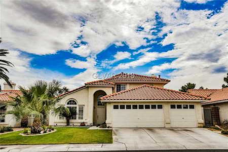 5525 Red Bluff Dr Las Vegas, NV 89130