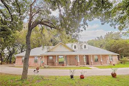 11290 Friendship Road Pilot Point, TX 76258
