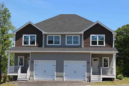 8 Eagle Nest #18 Clinton, MA 01510