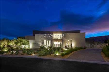 19 Flying Cloud Ln Las Vegas, NV 89135