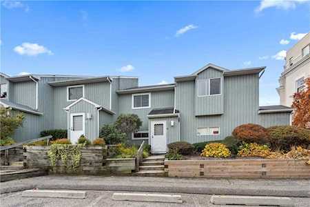 22 Waterview Estates #22 Peekskill, NY 10566