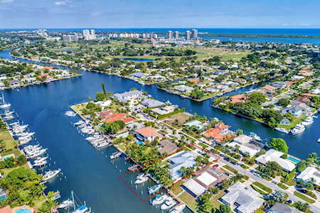 721 Waterway Drive North Palm Beach, FL 33408