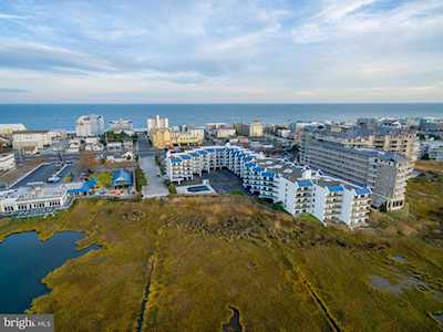 110 81st St #315 Ocean City, MD 21842