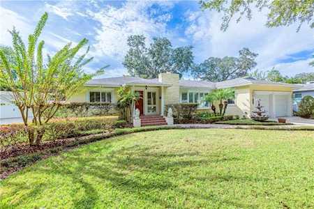 1214 Wilkinson Street Orlando, FL 32803