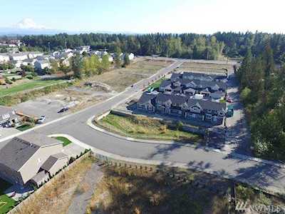 8339 175th St Ct E #Lot35 Puyallup, WA 98375