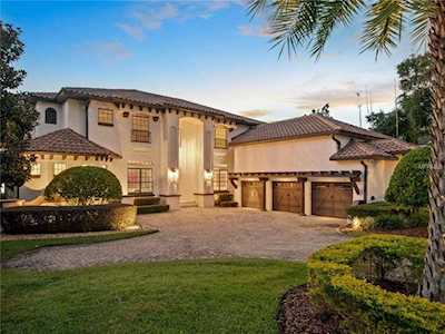9200 Cypress Cove Drive Orlando, FL 32819