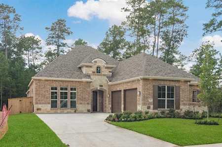 610 Ashbrook Ridge Lane Tomball, TX 77362