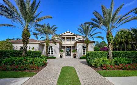 19451 Beacon Park Place Bradenton, FL 34202