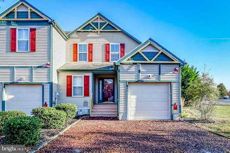 302 Yacht Club Dr Berlin, MD 21811