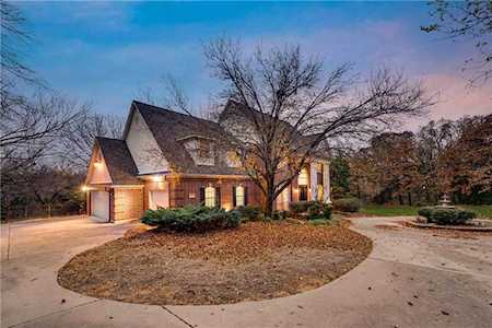 3210 Wintergreen Terrace Grapevine, TX 76051