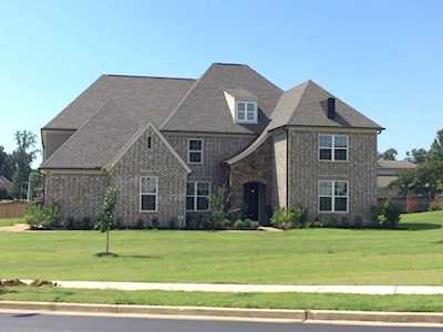 991 E Tender Oaks Ln Collierville, TN 38017
