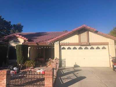 6220 Sadler Dr Las Vegas, NV 89130