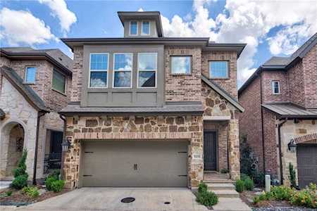 8658 Thorbrush Place Dallas, TX 75238