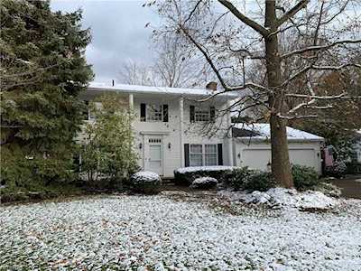 417 Cartwright Dr Fairlawn, OH 44333