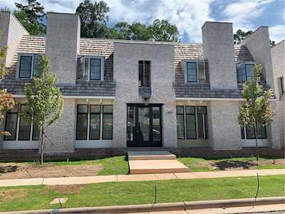 2831 Kenwood Sharon Ln Charlotte, NC 28211