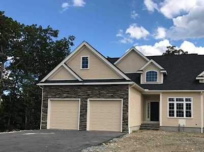 43 Fairway View Drive #93 Sutton, MA 01590