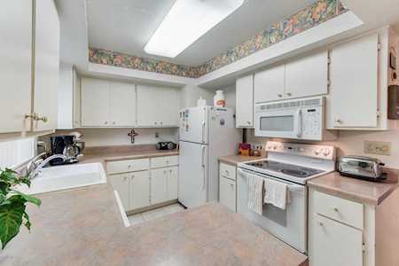 4554 E Paradise Village Parkway #219 Phoenix, AZ 85032