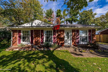 9609 Elm Lake Dr Louisville, KY 40291