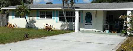 8115 Robin Road Largo, FL 33777