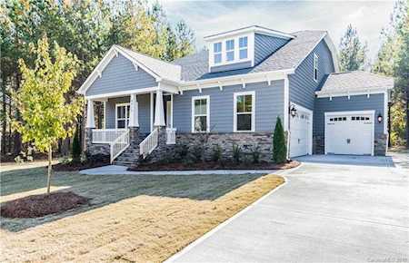 4913 Killian Crossing Dr Denver, NC 28037