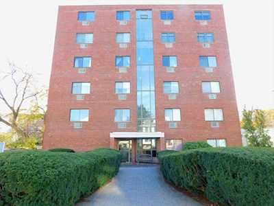 12 Pond Ln #12 Arlington, MA 02474