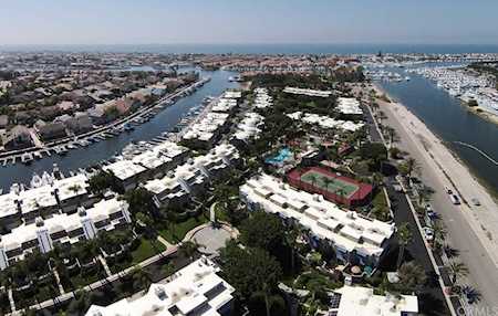 3377 Bandit Circle Huntington Beach, CA 92649