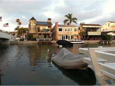 126 Grand Canal Newport Beach, CA 92662