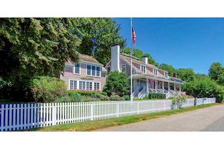 90 Howard Gleason Road Cohasset, MA 02025