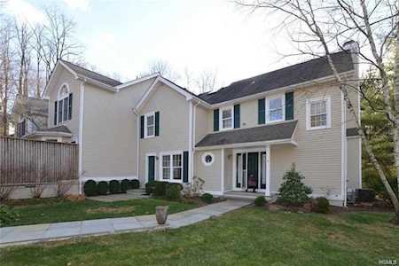 8 Cross River Rd #8F New Castle, NY 10549
