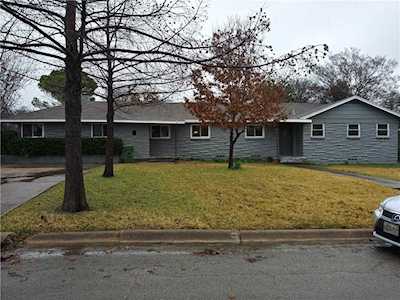 3516 Kingsbury Avenue Richland Hills, TX 76118