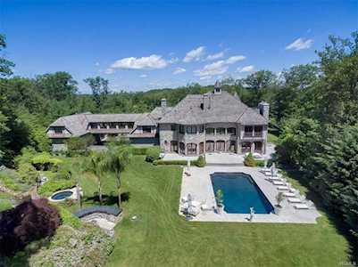 9 Terrace Circle North Castle, NY 10504