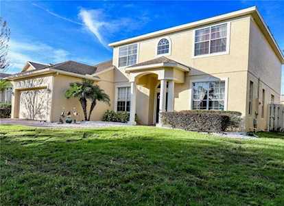 6676 Lake Pembroke Place Orlando, FL 32829