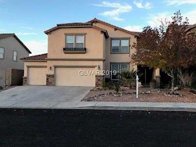 828 Wintersweet Rd Henderson, NV 89015