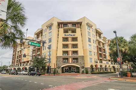 2305 Edgewater Drive #1401 Orlando, FL 32804