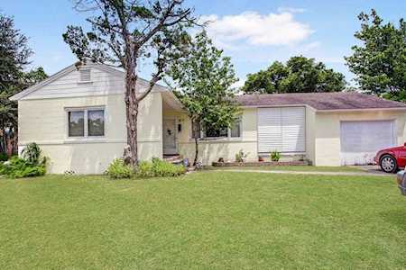1059 N Bumby Avenue Orlando, FL 32803