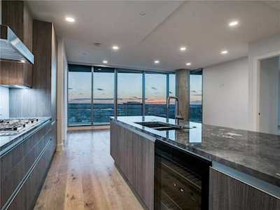 3130 N Harwood Street #1802 Dallas, TX 75201
