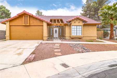 6221 Dorchester Circle Las Vegas, NV 89130