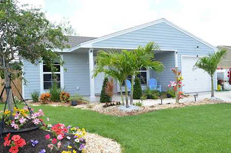 1056 Stardust Way Royal Palm Beach, FL 33411