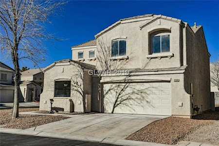 5508 Wells Cathedral Ave Las Vegas, NV 89130