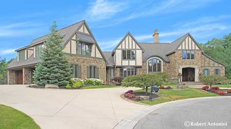 1345 SE Nottinghill Ct Grand Rapids, MI 49546