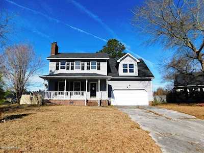 213 Brandy Court Jacksonville, NC 28540