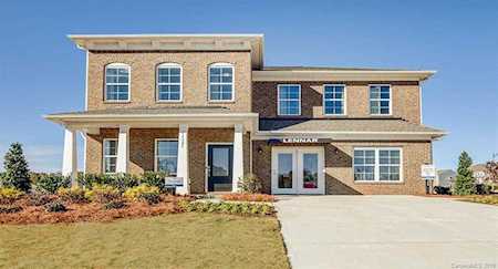1022 SE McCowan Dr Huntersville, NC 28078