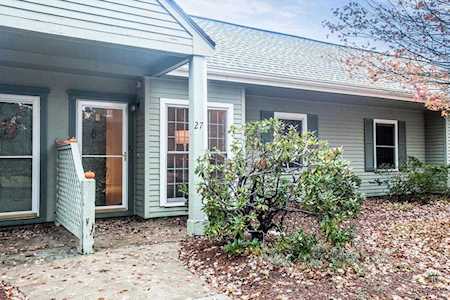 75 Page Rd #27 Bedford, MA 01730