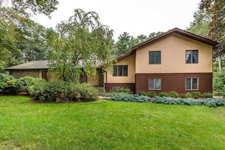 4 Country Club Lane Foxboro, MA 02035