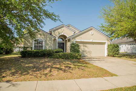 1098 Maple Ln Orange Park, FL 32065