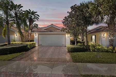 11866 Delfina Lane Orlando, FL 32827