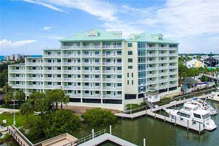399 2Nd Street #419 Indian Rocks Beach, FL 33785