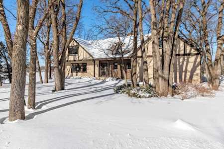 9745 Oak Shore Drive Lakeville, MN 55044