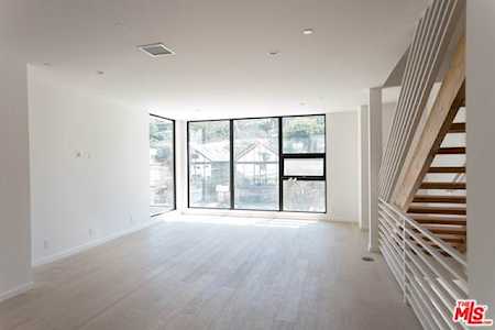 2211 Glendale Boulevard #3 Los Angeles, CA 90039